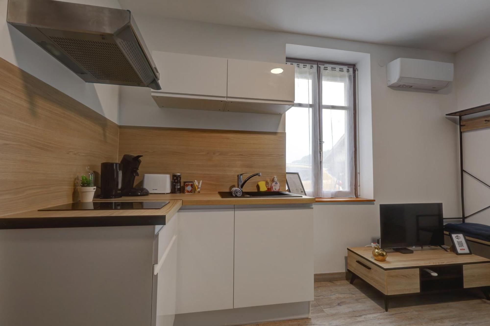 Le Westy 2 Appartement Hieres-Sur-Amby Buitenkant foto